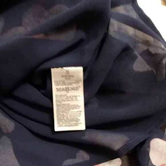 Banana Republic Navy Blouse with White and Pink Floral Trim - Picture 5 of 6